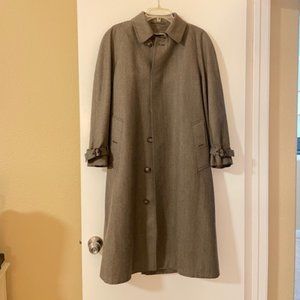 Men's Classic London Fog Overcoat, Size 36 Short